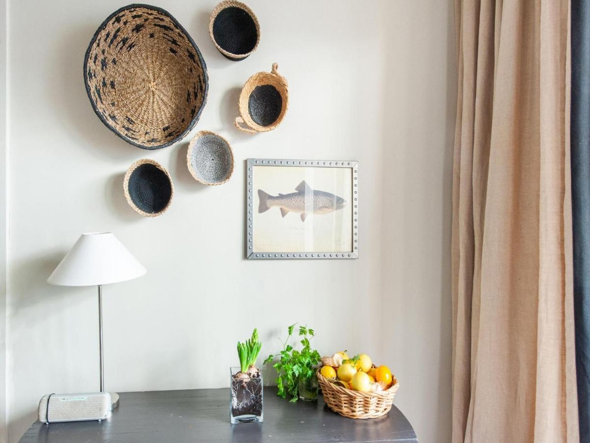 Nice Apartment In Menton With Balcony Terrace Екстериор снимка