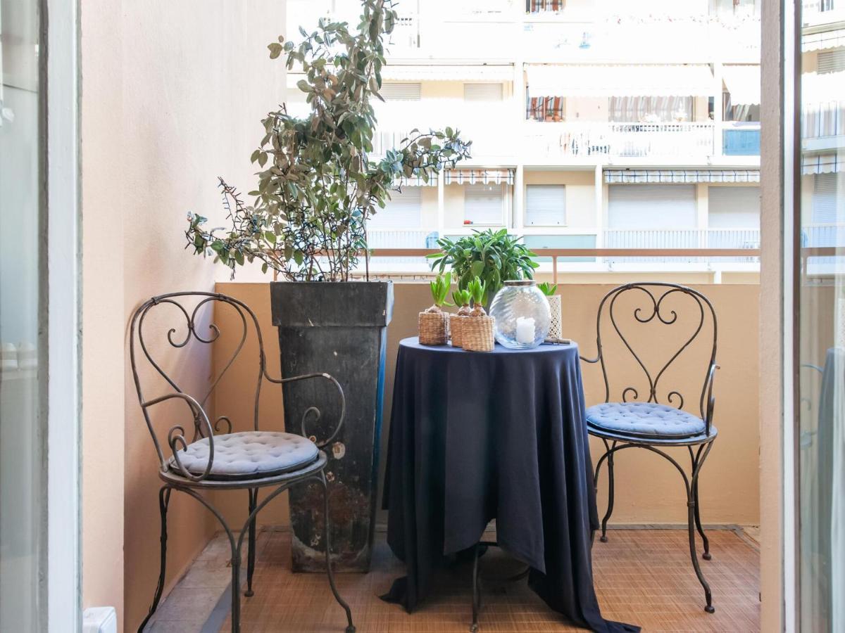 Nice Apartment In Menton With Balcony Terrace Екстериор снимка